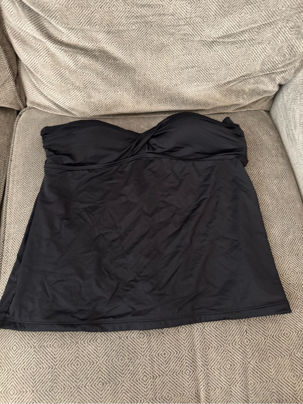 Mossimo Supply Co. Black Swimwear Top Label - XL/TG